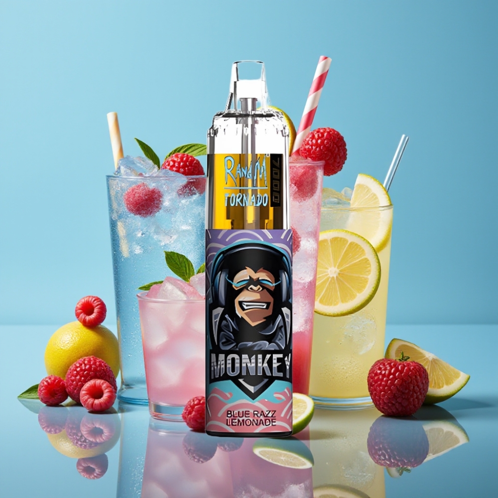 RandM Fumot Tornado 7000 Puffs Disposable Vape Blå Hindbær Lemonade Mesh Coil Type-C