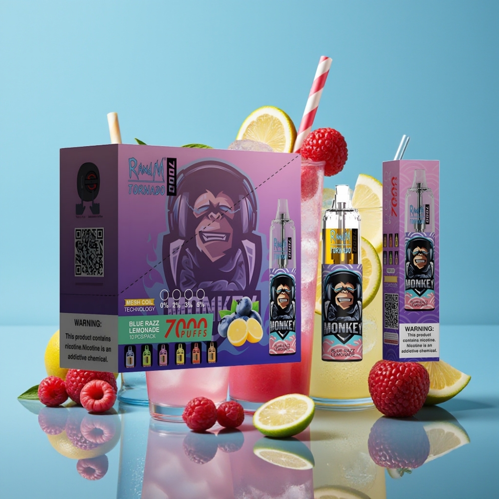 RandM Fumot Tornado 7000 Puffs Disposable Vape Blå Hindbær Lemonade Mesh Coil Type-C