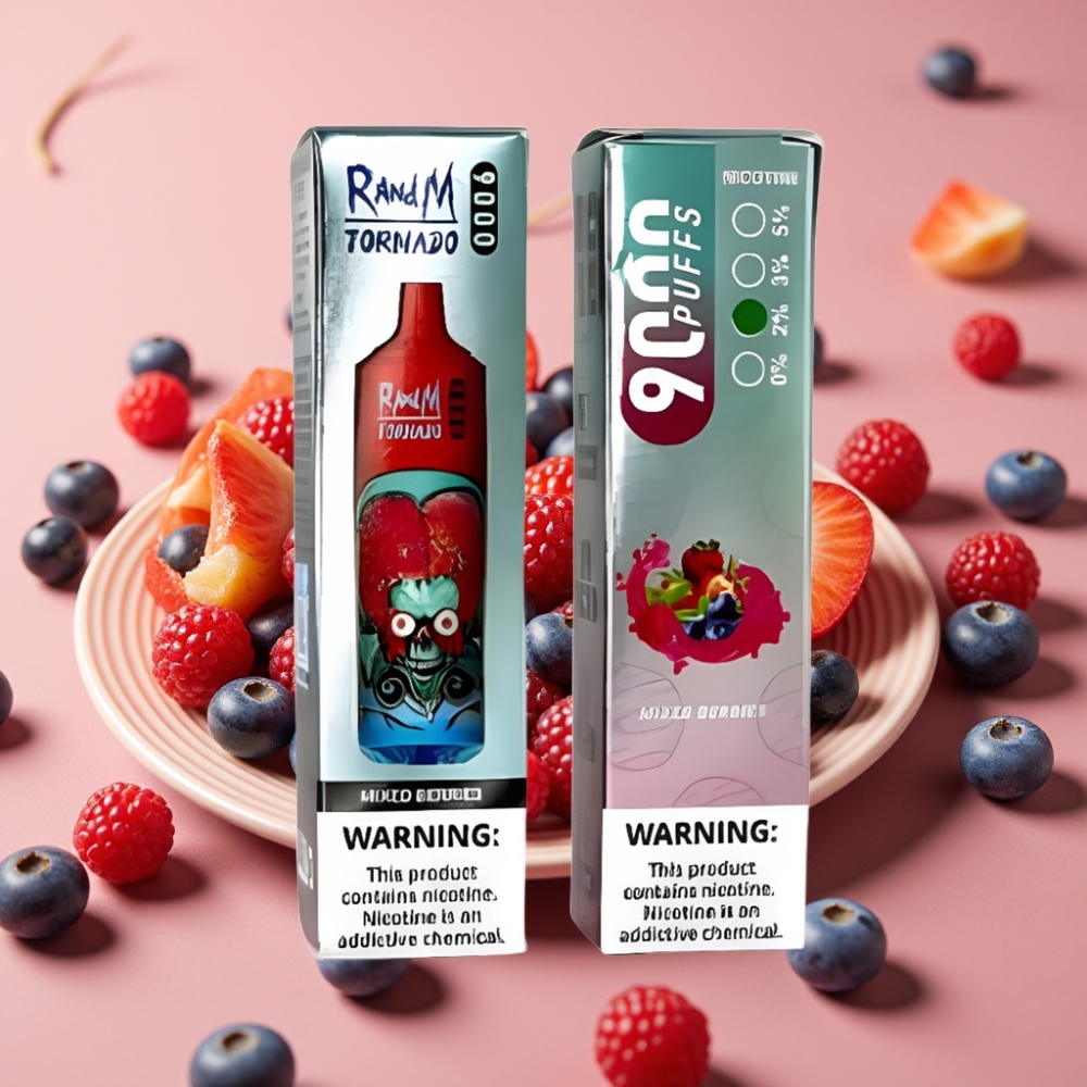 RandM Tornado 9000 Puffs Genopladelig 850 mAh 18 mL Mesh Coil Blandede Bær